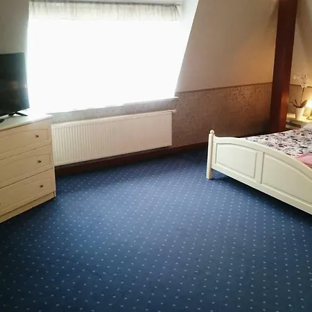 Δωμάτια σε οικογενειακή κατοικία Bri *